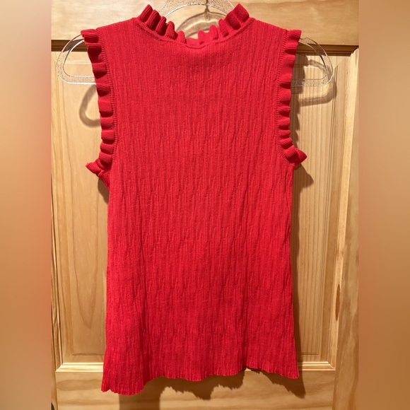 Ann Taylor Factory sleeveless sweater ruffled collar and arm openings Red Wmns L - Picture 2 of 6